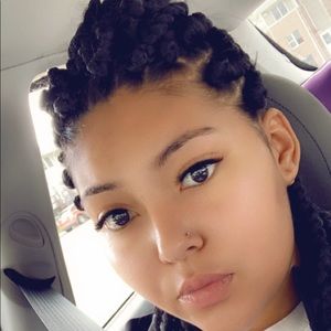 Meet your Posher, Alise